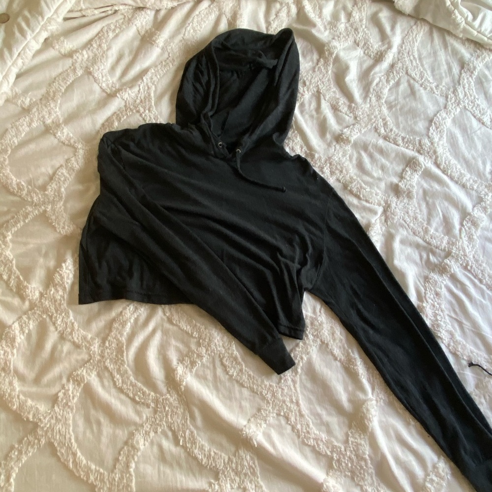 Dark gray crop too hoodie